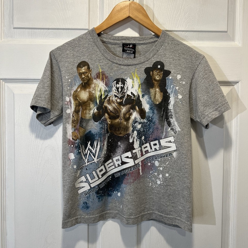 Vintage WWE Wrestling Superstars Tee Shirt Undertaker Ray Mysterio Size Y 10/12